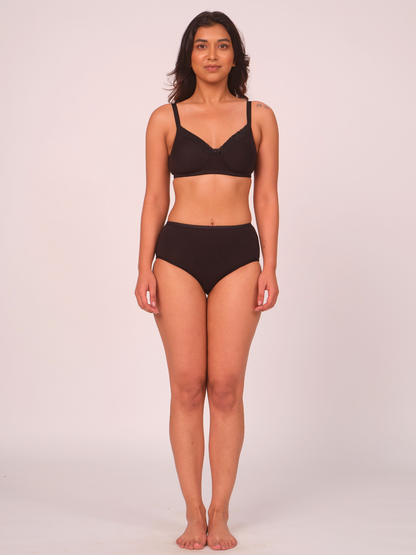 Munns & Mars Lingeries Set- T-shirt Bra (Black) & Full Coverage Panty (Black)