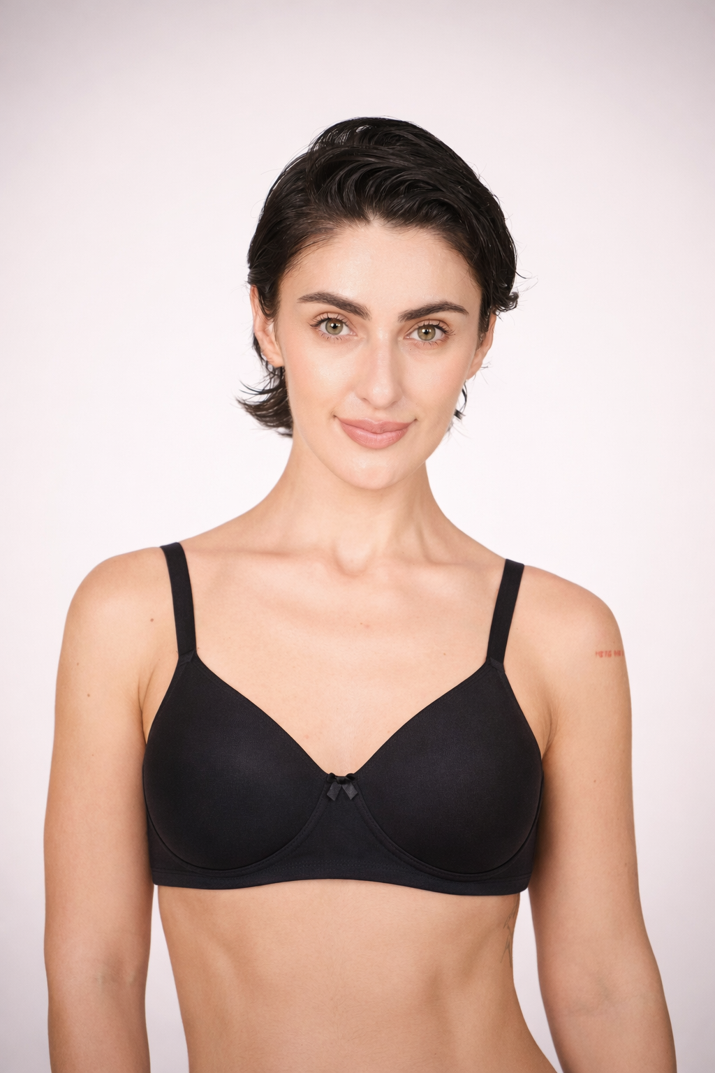 Munns & Mars Pack of 2 Cotton Lightly Padded T-Shirt Bra Beige and Black