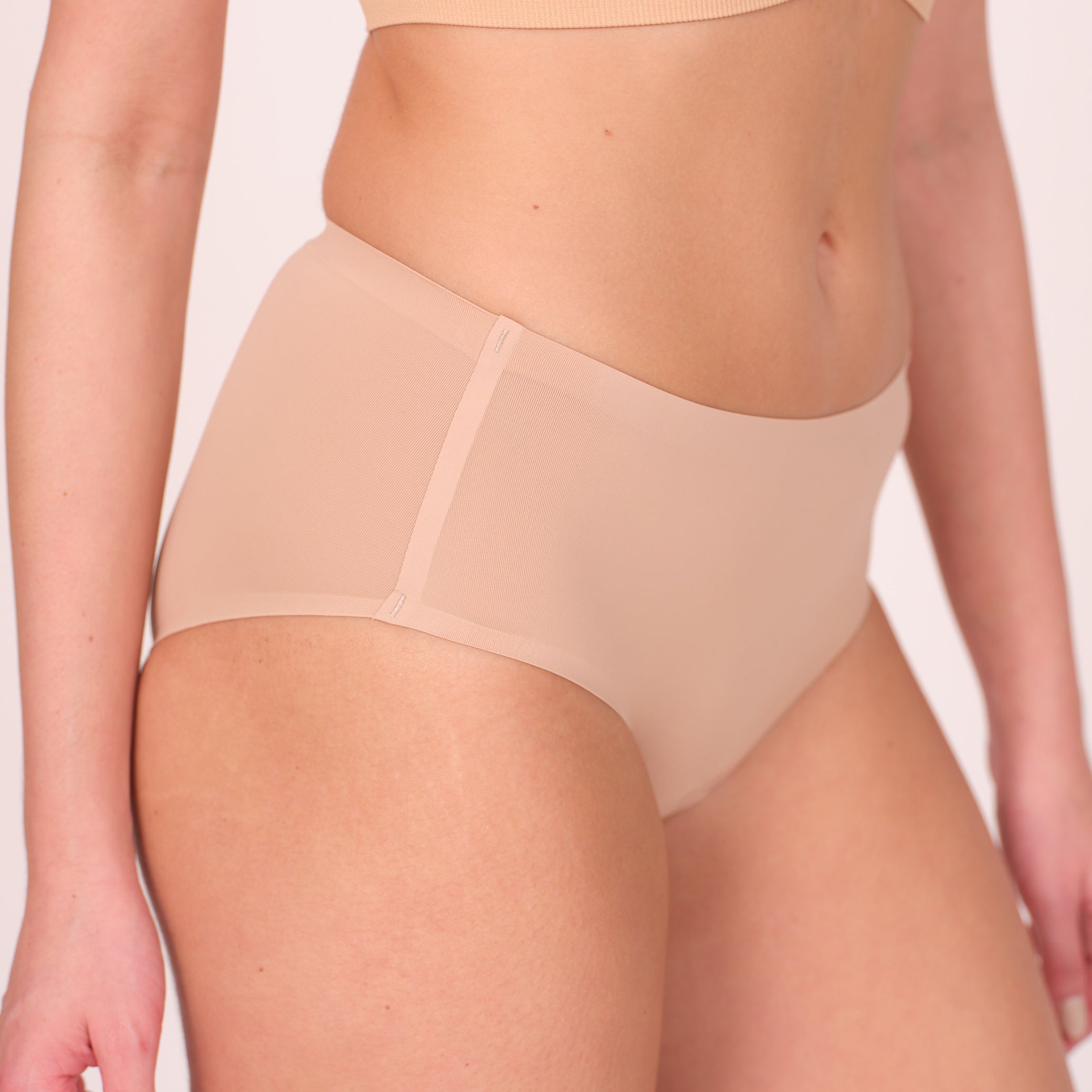 Munns & Mars Womens  Seamless Bonded Hipster Panty - pack of 3