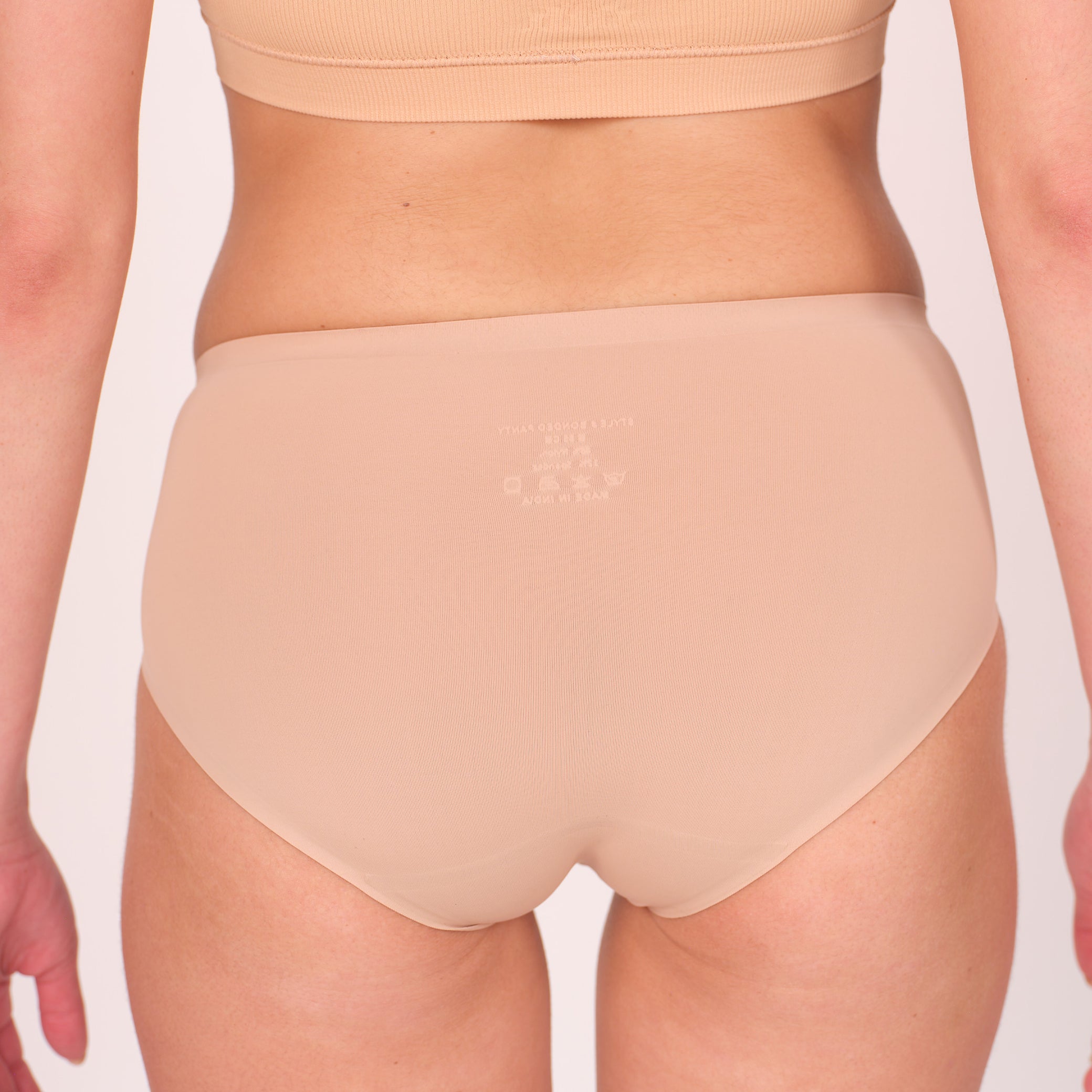 Munns & Mars Womens  Seamless Bonded Hipster Panty - pack of 3