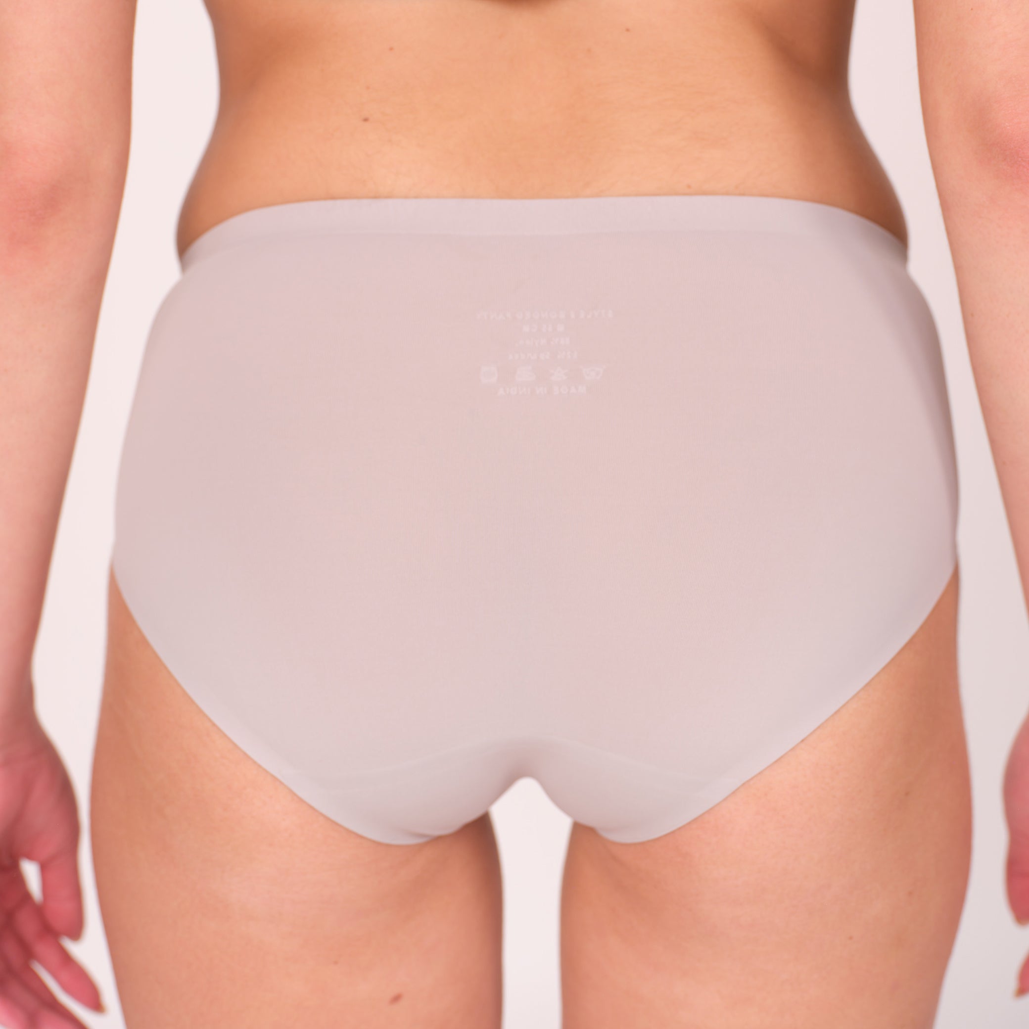 Munns & Mars Womens Seamless Bonded Hipster Panty - Pack of 5