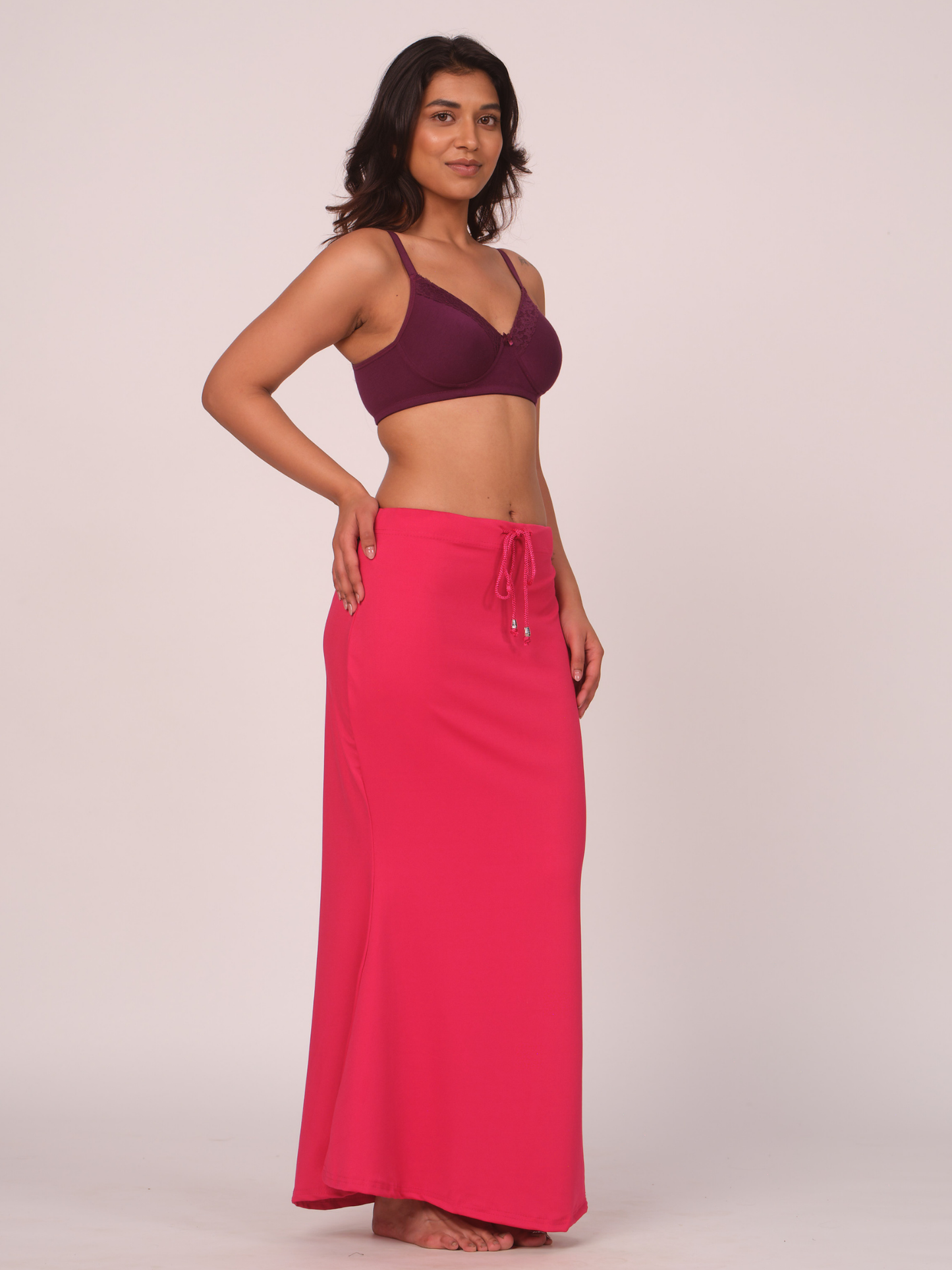 Munns & Mars Polyester Fish-Cut Saree Shapewear