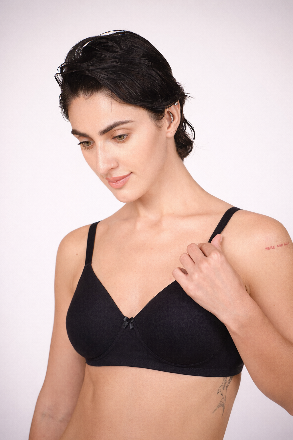 Munns & Mars Pack of 2 Cotton Lightly Padded T-Shirt Bra Beige and Black