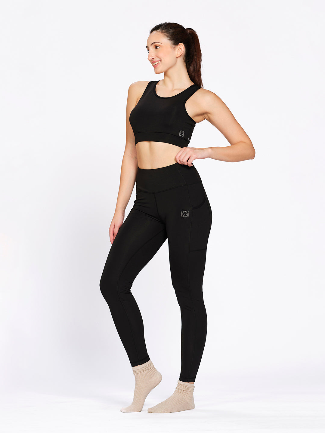 Train Everyday Women's Ankle-Length Training Tights with Pockets
