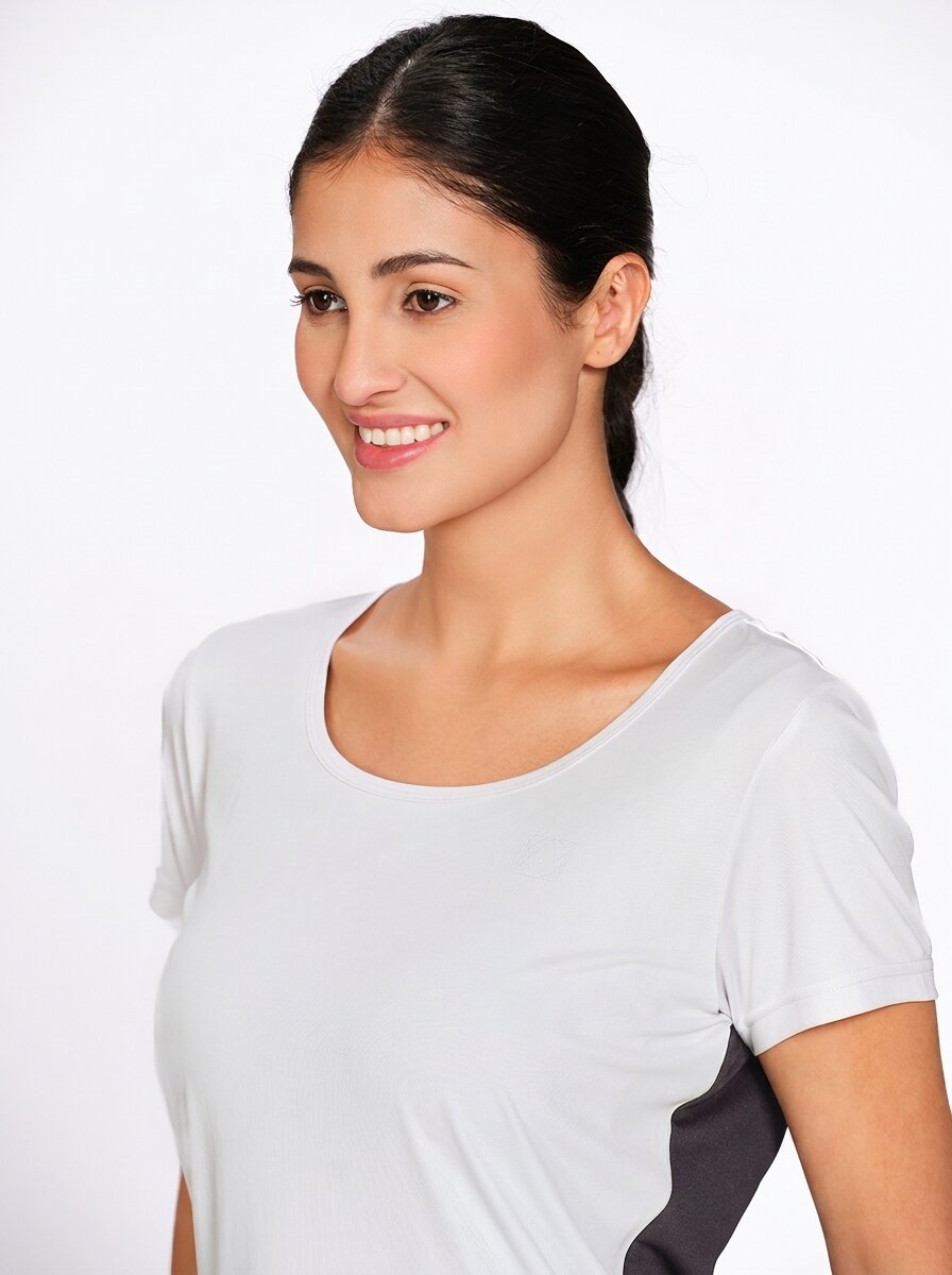 Munns & Mars Colorblocked Rapid Dry Polyester Interlock Performance T-Shirt