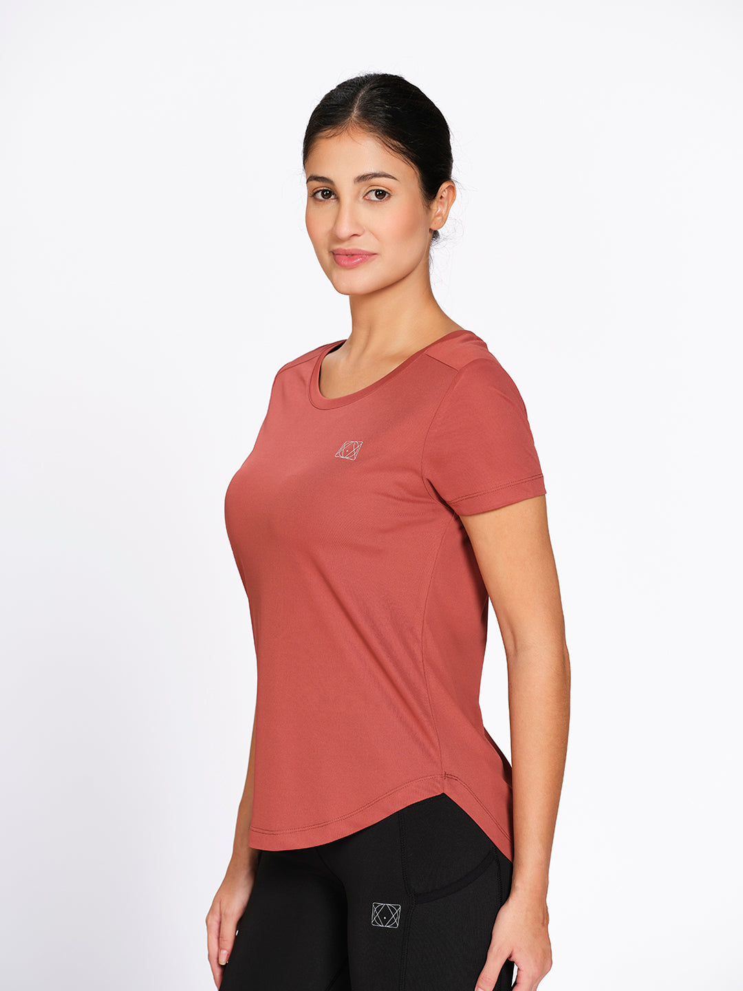 Munns & Mars Women's Curved Hem Activewear T-Shirt