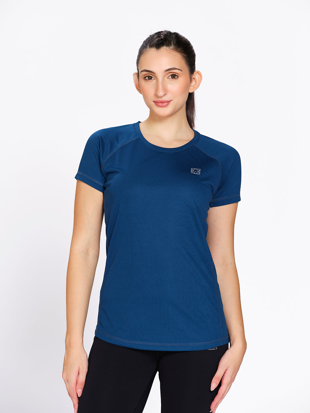 Teal raglan-sleeve dry-fit sports t-shirt, on model — Munns & Mars