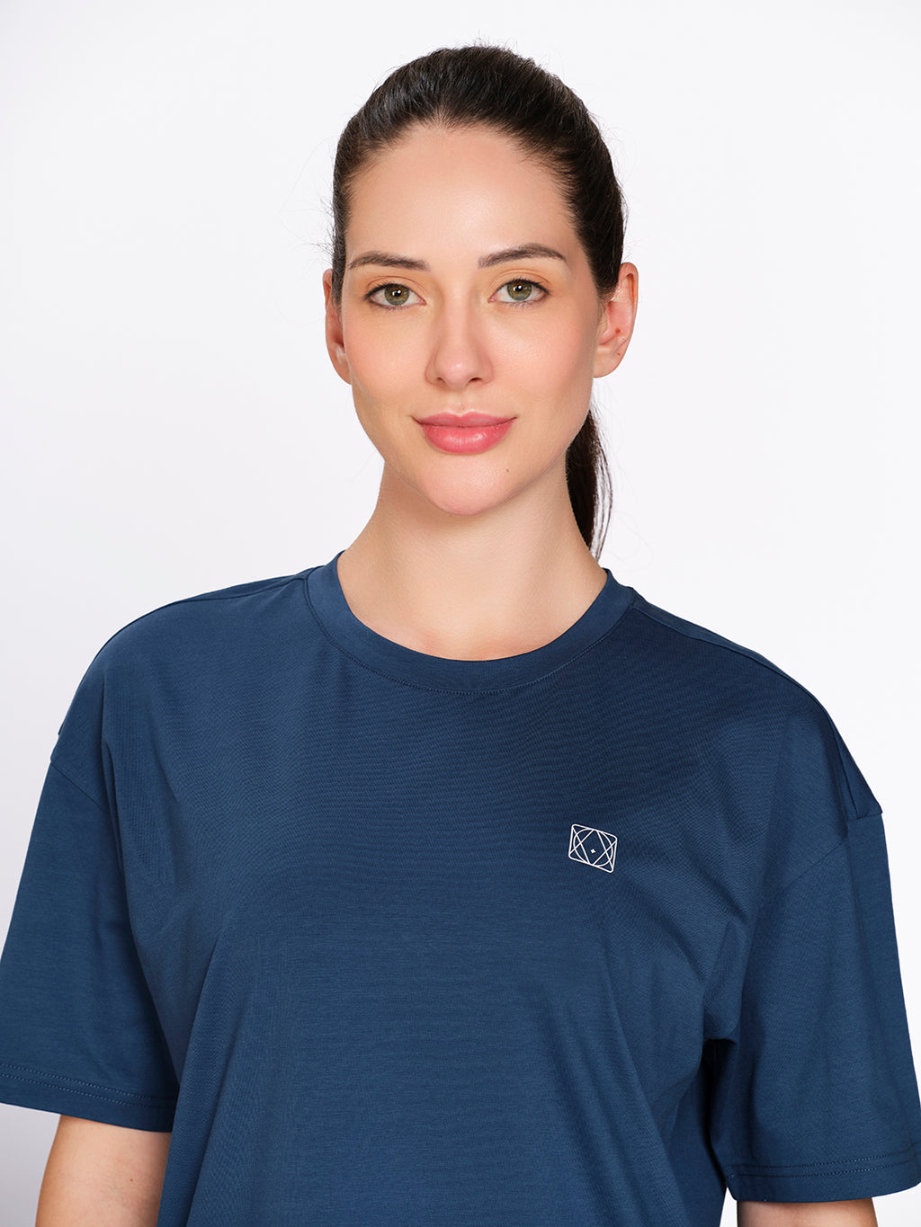 Munns & Mars Women's Cotton Spandex Solid Oversized Hip-Length T-Shirt