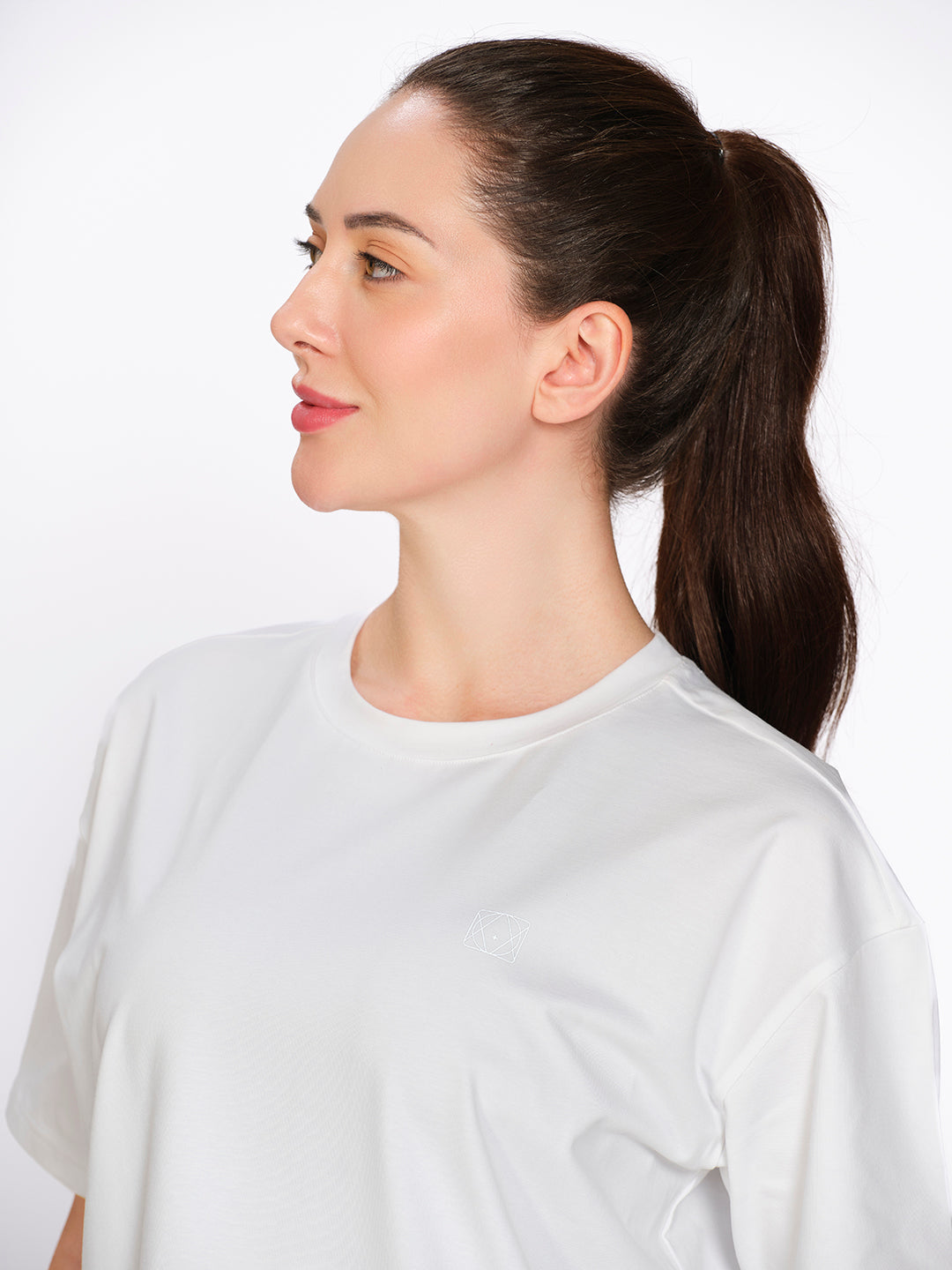 Munns & Mars Women's Cotton Spandex Solid Oversized Hip-Length T-Shirt