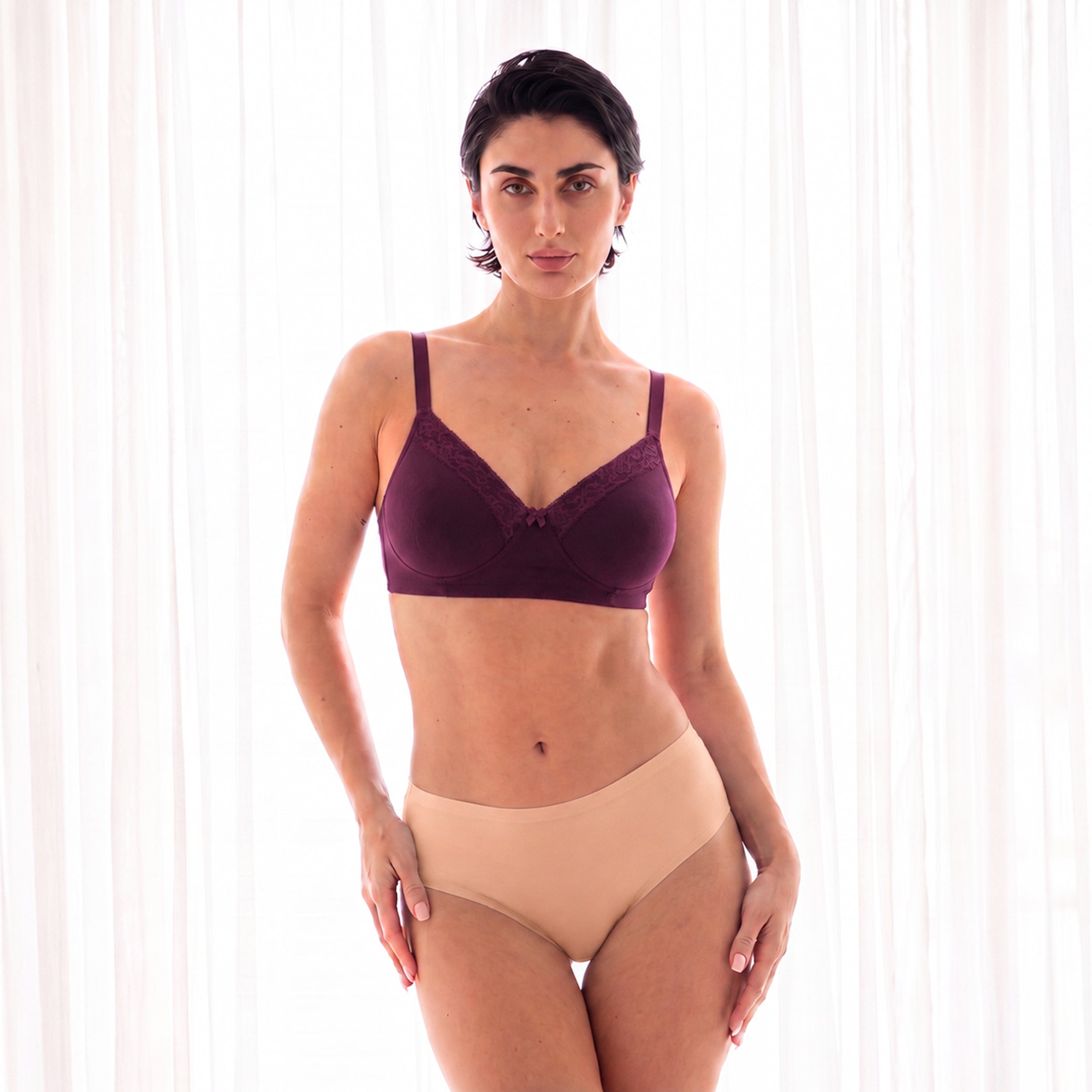 Munns & Mars Womens Seamless Bonded Hipster Panty