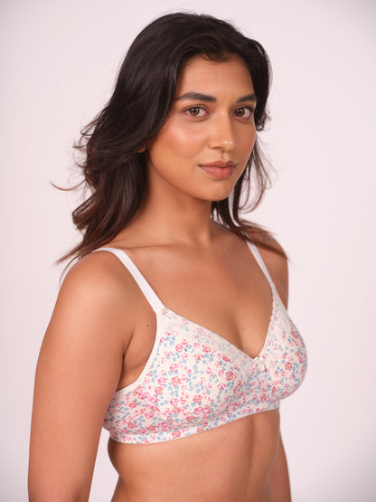 Munns & Mars Lingeries Set- T-shirt Bra & Mid Waist Hipster Panty with Outer Elastic