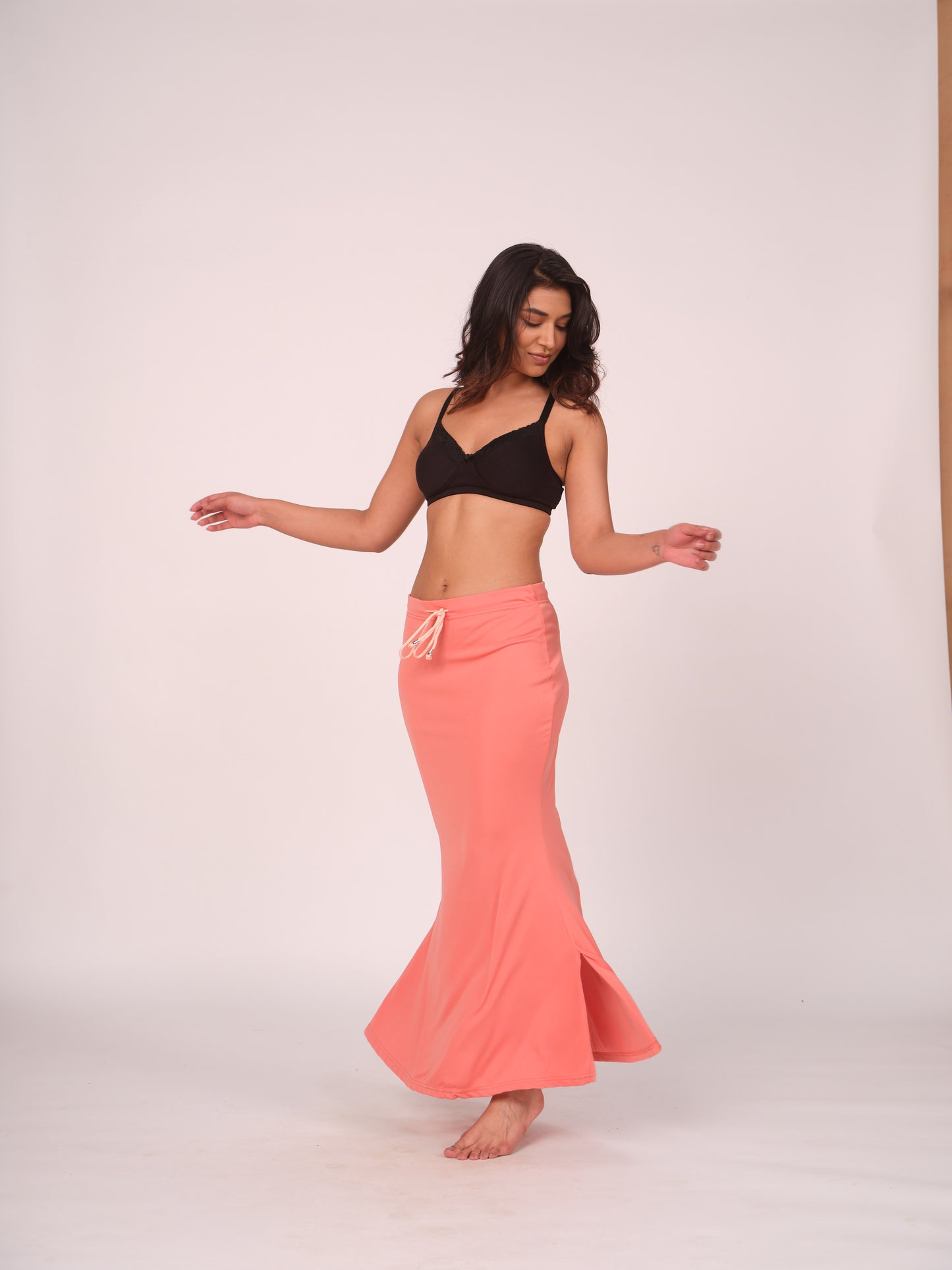 Munns and Mars - Fishcut Saree Shapewear