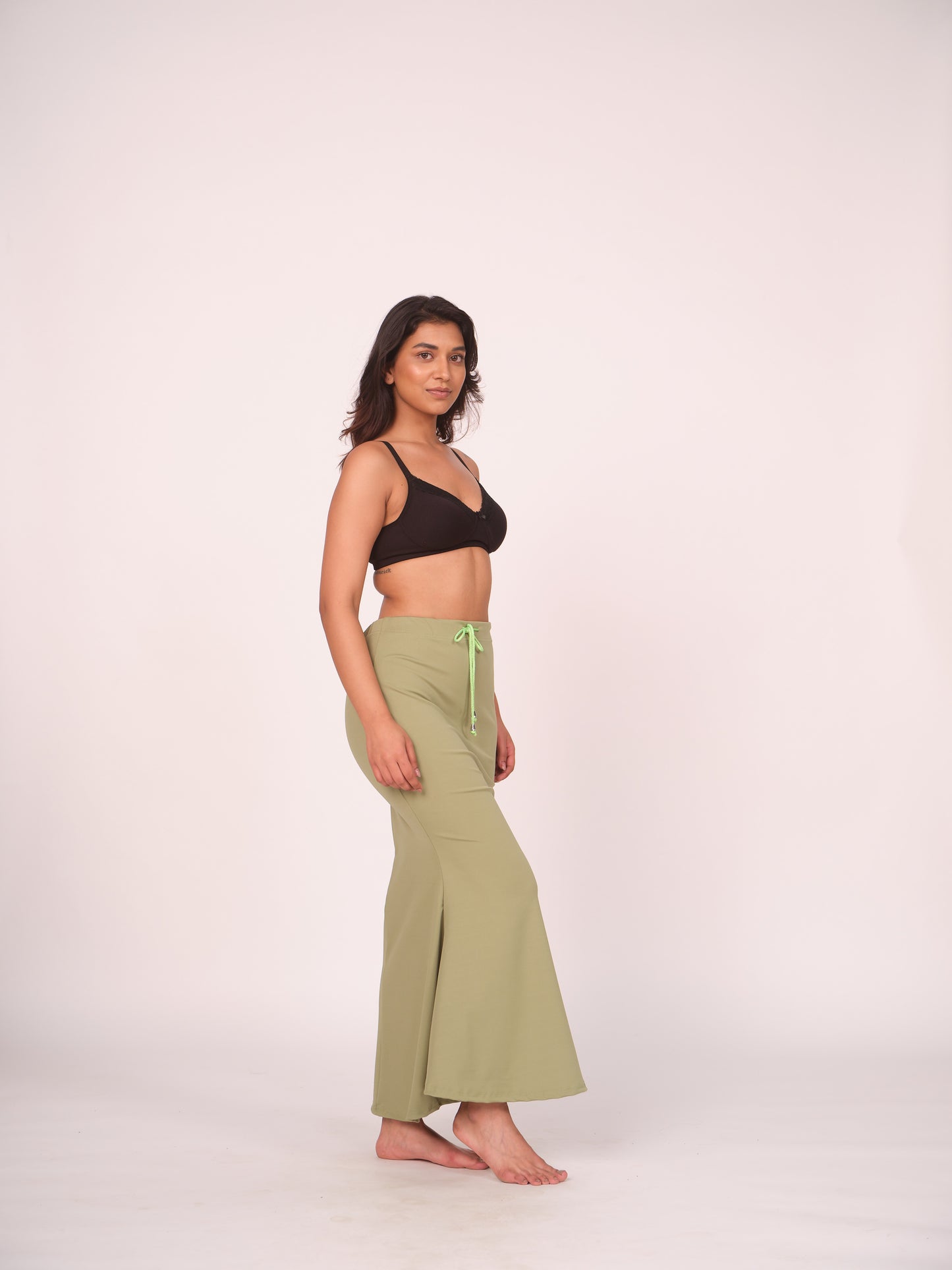 Munns and Mars - Fishcut Saree Shapewear