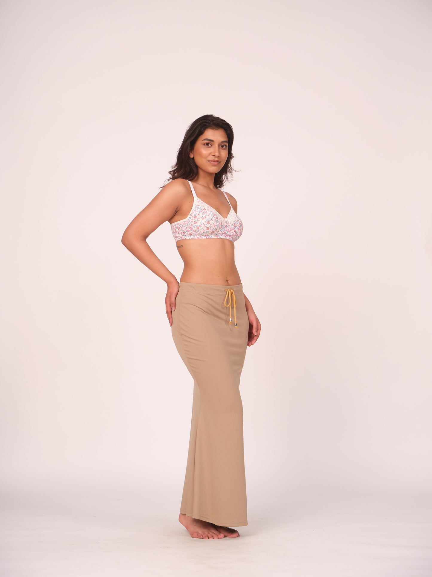 Munns and Mars - Fishcut Saree Shapewear