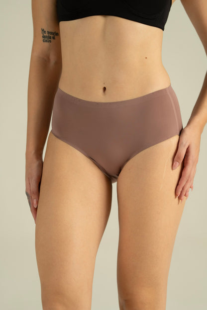 Munns & Mars Womens  Seamless Bonded Hipster Panty